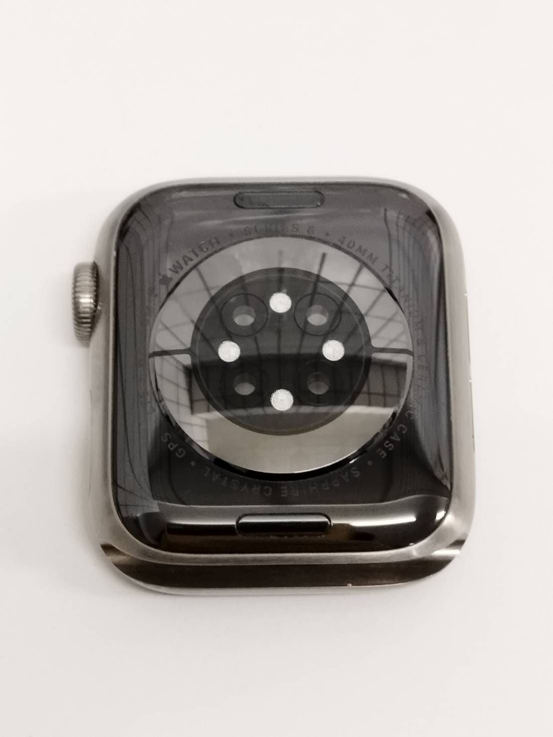 Apple Watch Edition Series 6|GPS セルラー|40 mm|A 2375|チタニウム MJ 4 M 3 J|A