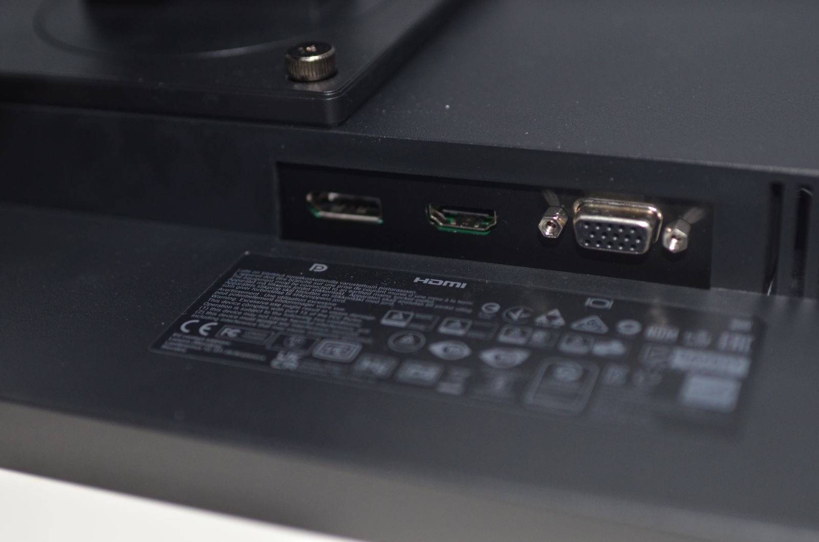 中古良品 LENOVO ThinkVision E24-28 23.8型ワイド液晶ディスプレイ