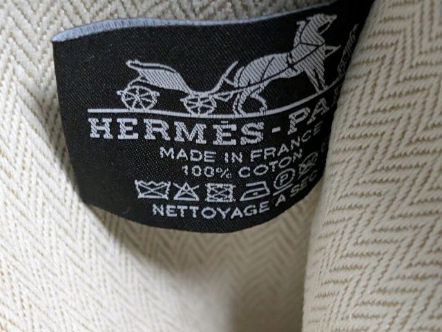 エルメス クラッチバッグ ポーチ H ティサージュ フラットポーチ 刺繍 コットン100% イエロー 化粧ポーチ コスメポーチ HERMES 【中古】 エルメス クラッチバッグ ポーチ H ティサージュ フラットポーチ 刺繍