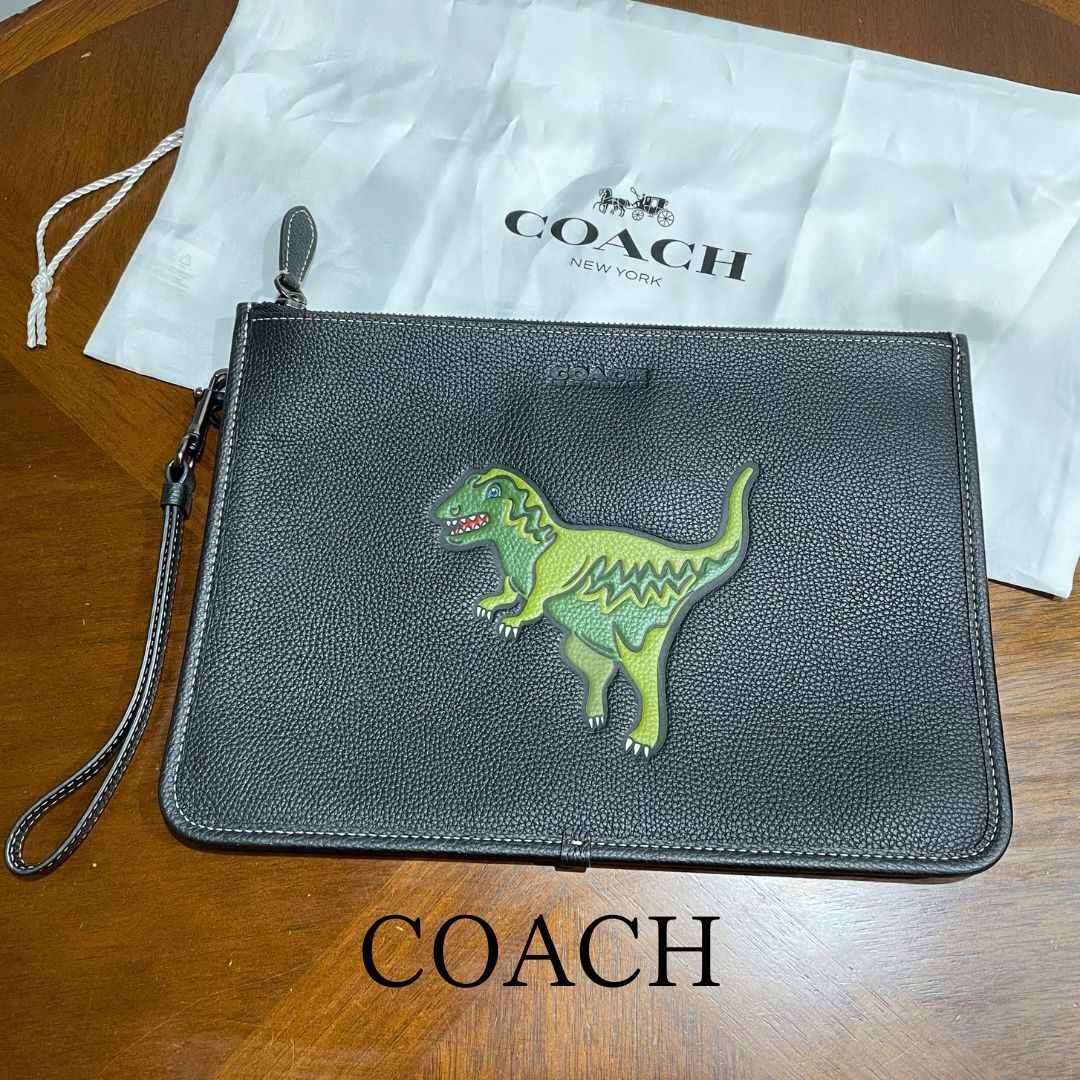COACH恐竜柄革ウエストポーチ COACH恐竜柄革ウエストポーチ COACH恐竜柄革