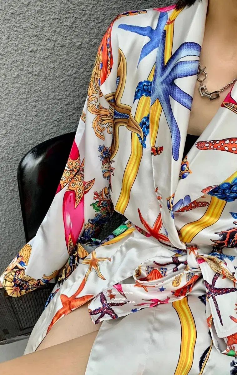 Versace ヴェルサーチェ シルク ロング コート 級 管理