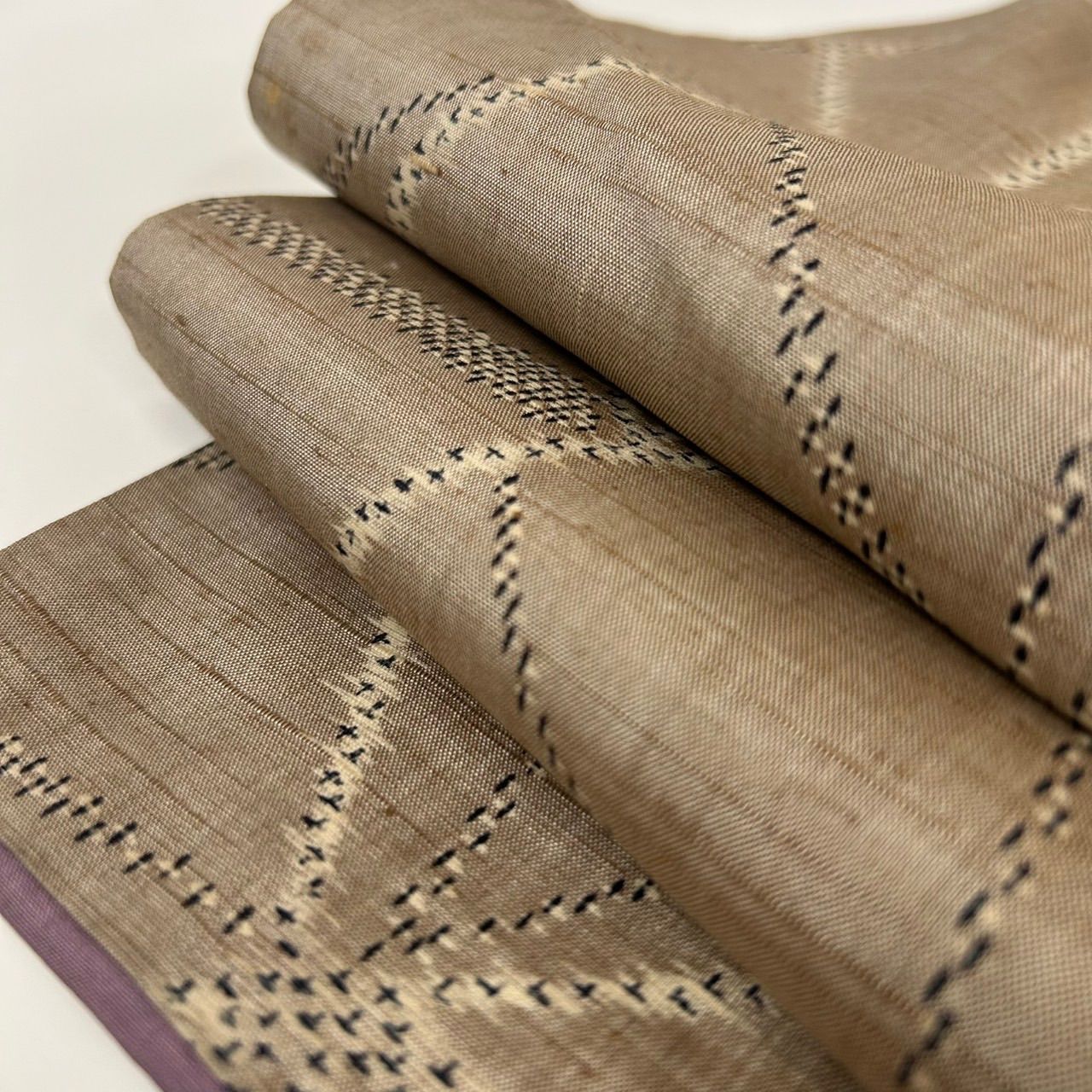 単衣 紬 幾何学模様 素敵な絣柄 正絹 着物 MK-2176 - メルカリ