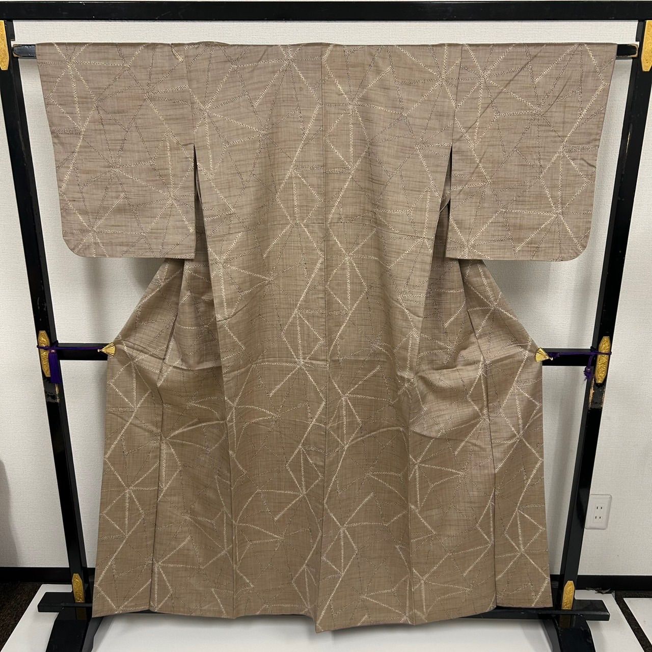 単衣 紬 幾何学模様 素敵な絣柄 正絹 着物 MK-2176 - メルカリ