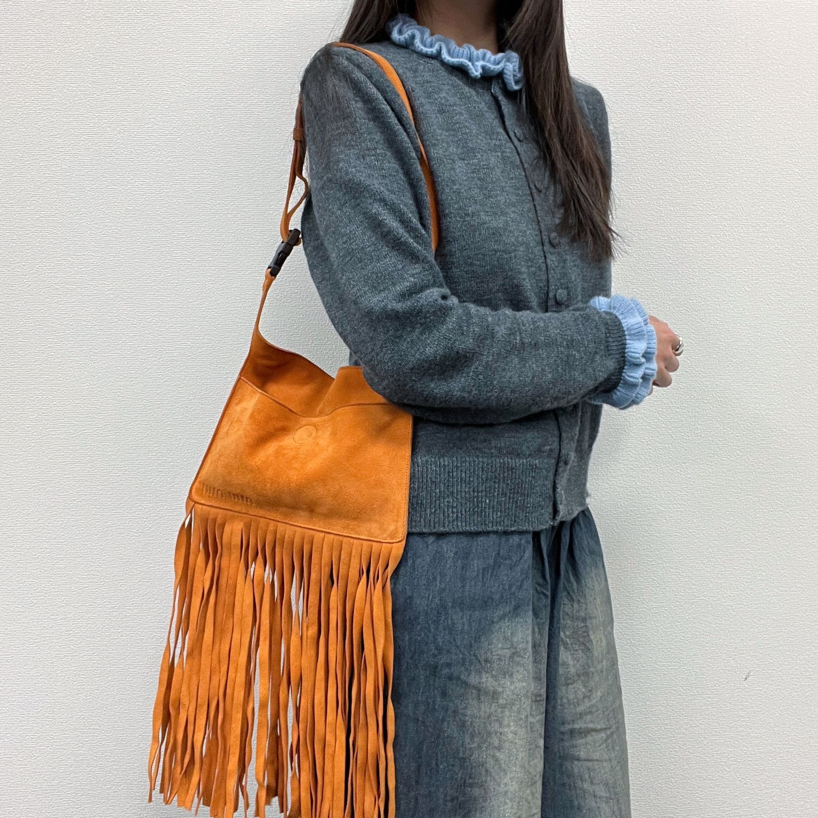 中古】miumiu ミュウミュウ ハンドバッグ ショルダーバッグ 中古】miumiu ミュウミュウ ハンドバッグ ショルダーバッグ
