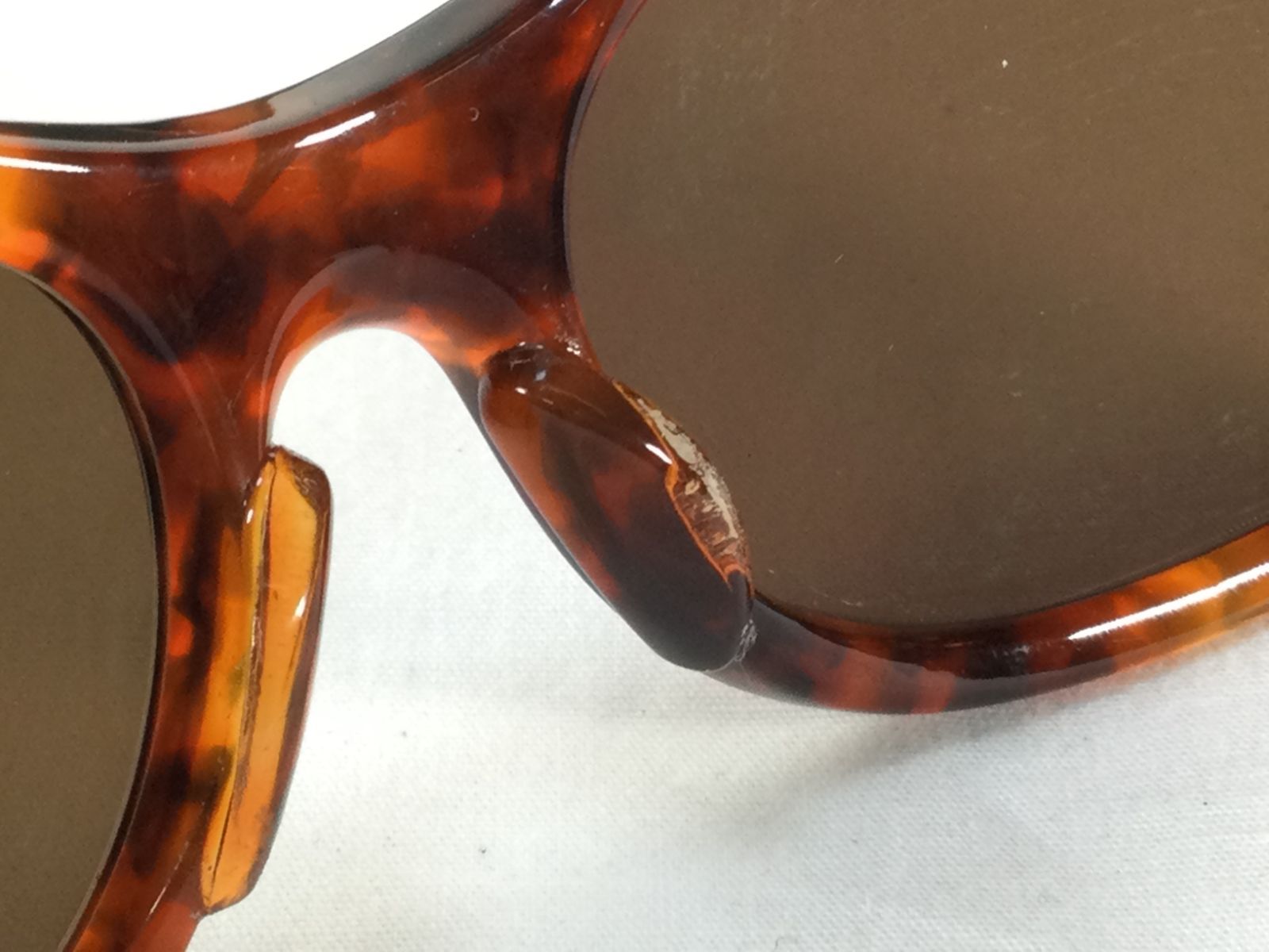  Cartier カルティエ OLD JASPE サングラス 55 18 アイウェア べっ甲柄 ファッション ケース付き サングラス 小物