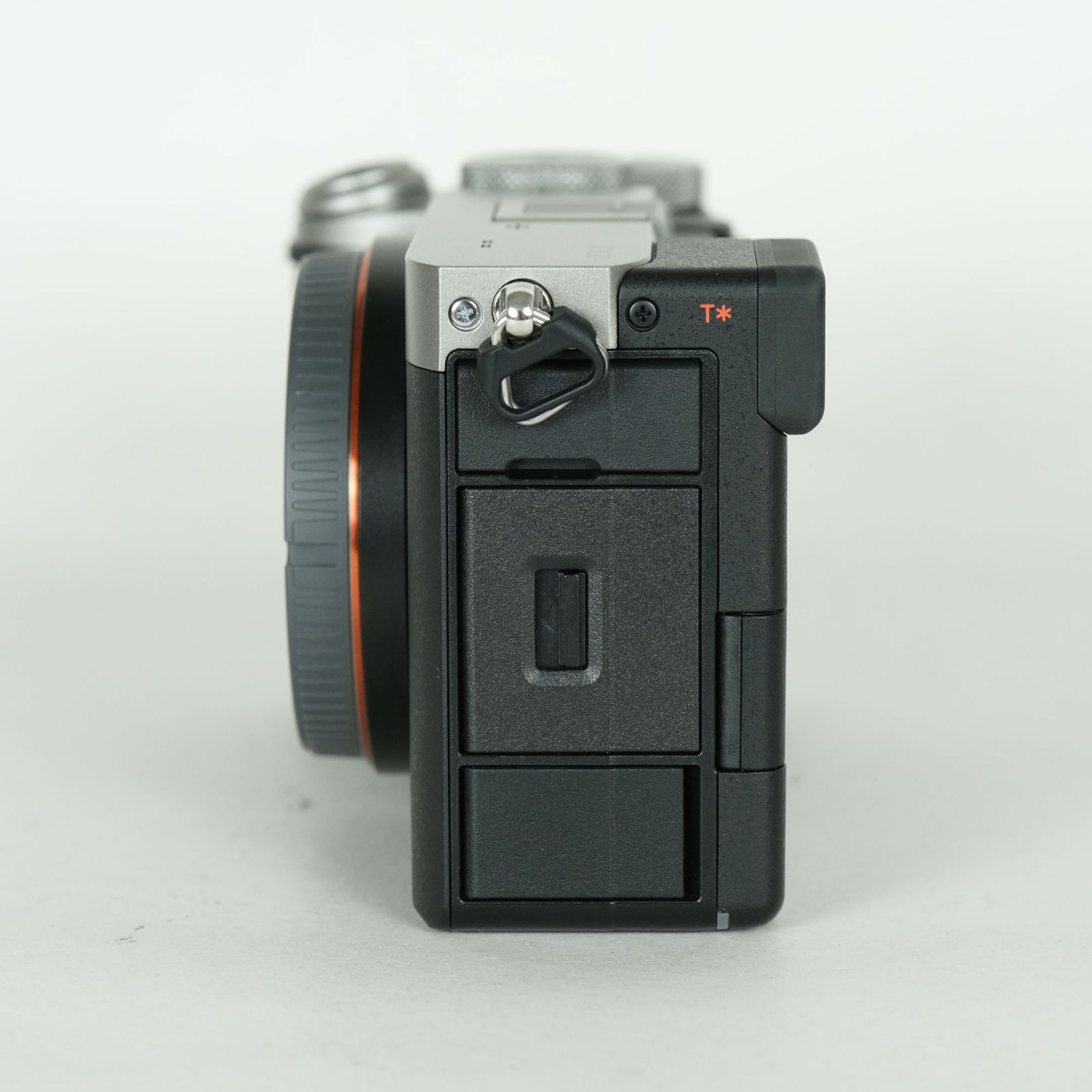 【未使用級】SONY α7C ボディ シャッター回数2877回 付属品完備 美品 | シャッター数1,640回｜エクステンショングリップ・バッテリー2