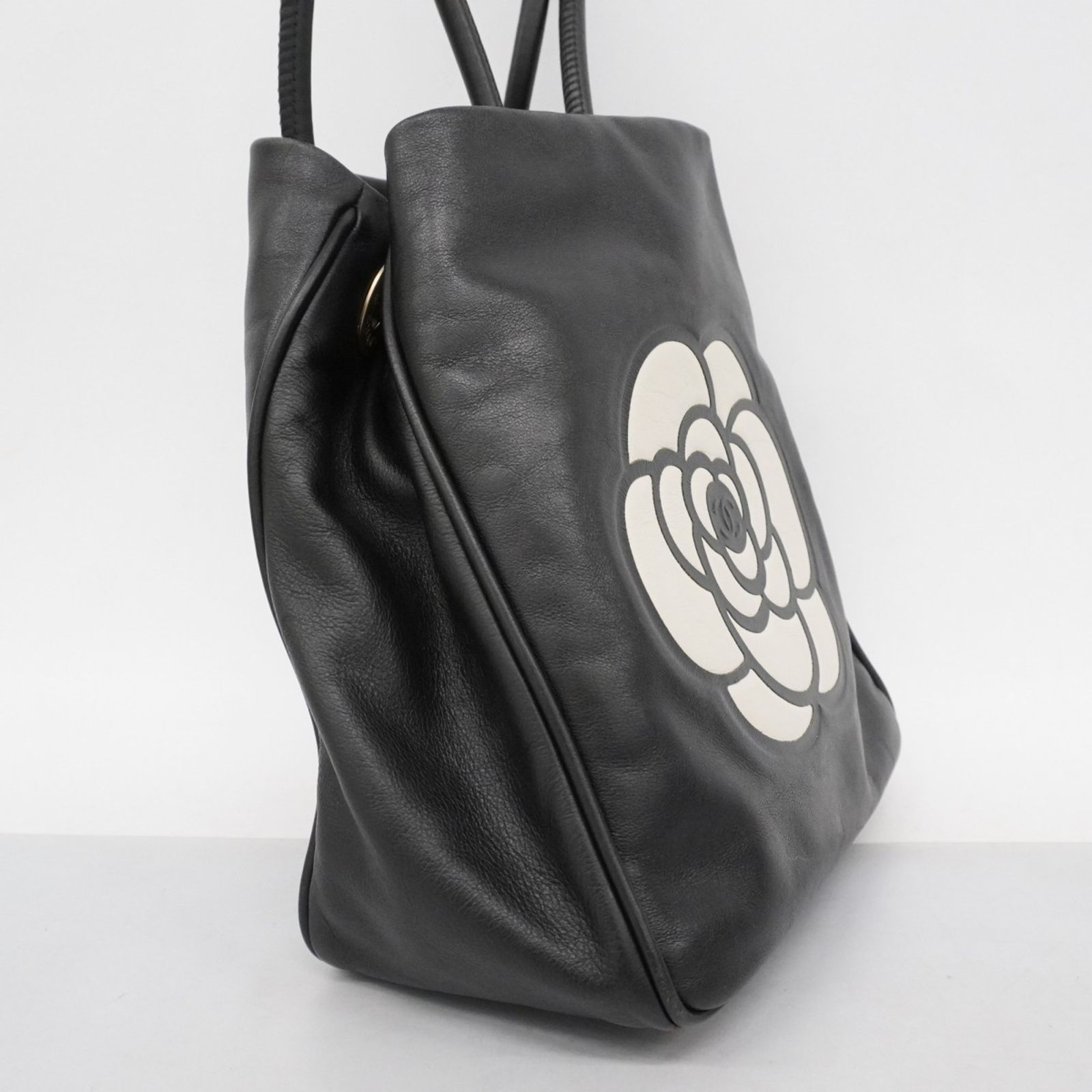 シャネル(Chanel) シャネル トートバッグ カメリア ラムスキン