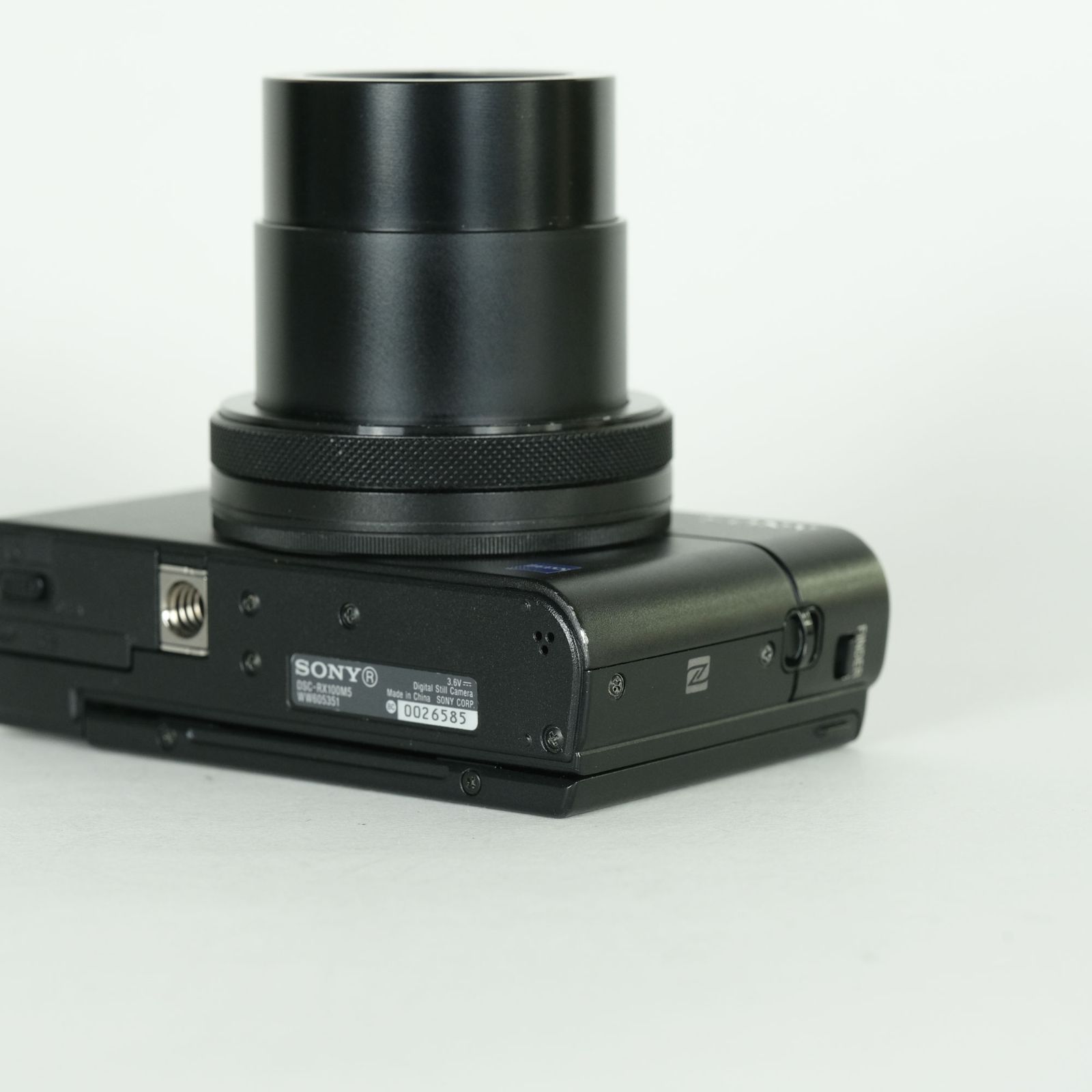 良品 | バッテリー2個・チャージャー付] SONY Cyber-shot DSC-RX100M5