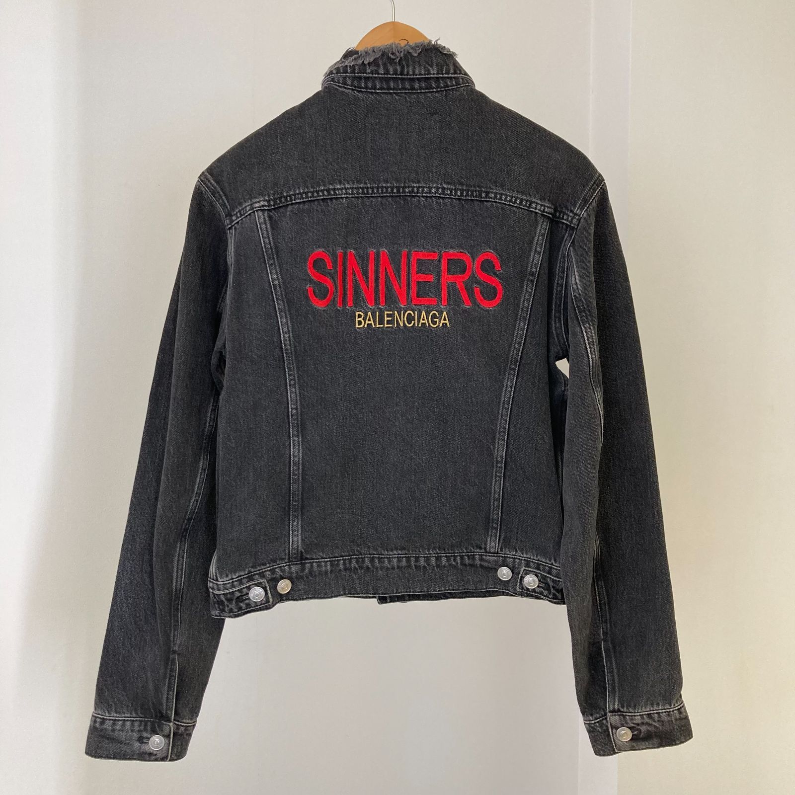 BALENCIAGA(バレンシアガ) 18SS シンンナーズ バック刺繍 489847