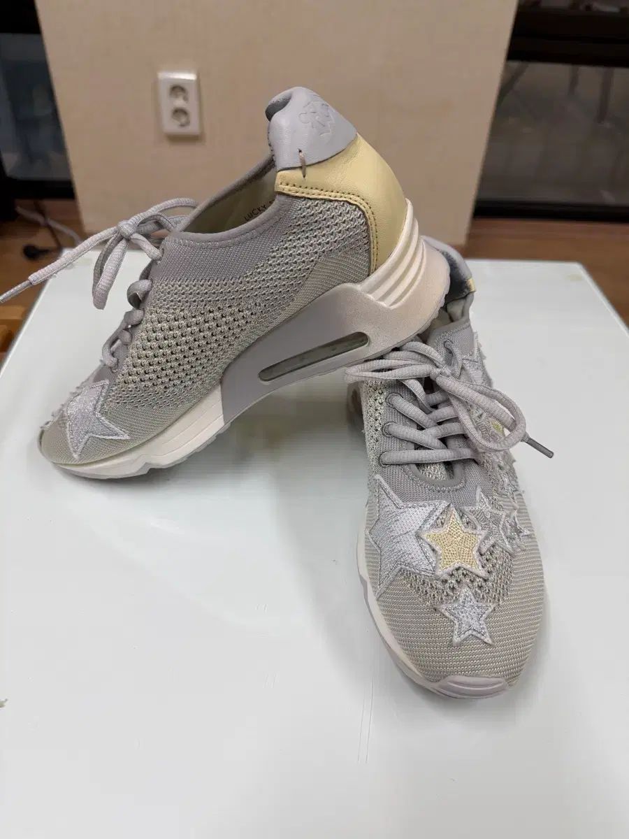 アッシュ ラッキースター レディース スニーカー 厚底 5 cm 37 240