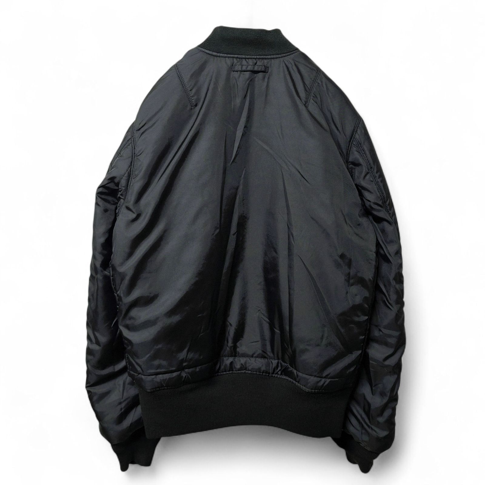 ALPHA INDUSTRIES MA-1 良い フライトジャケット TA0111-101 Lサイズ