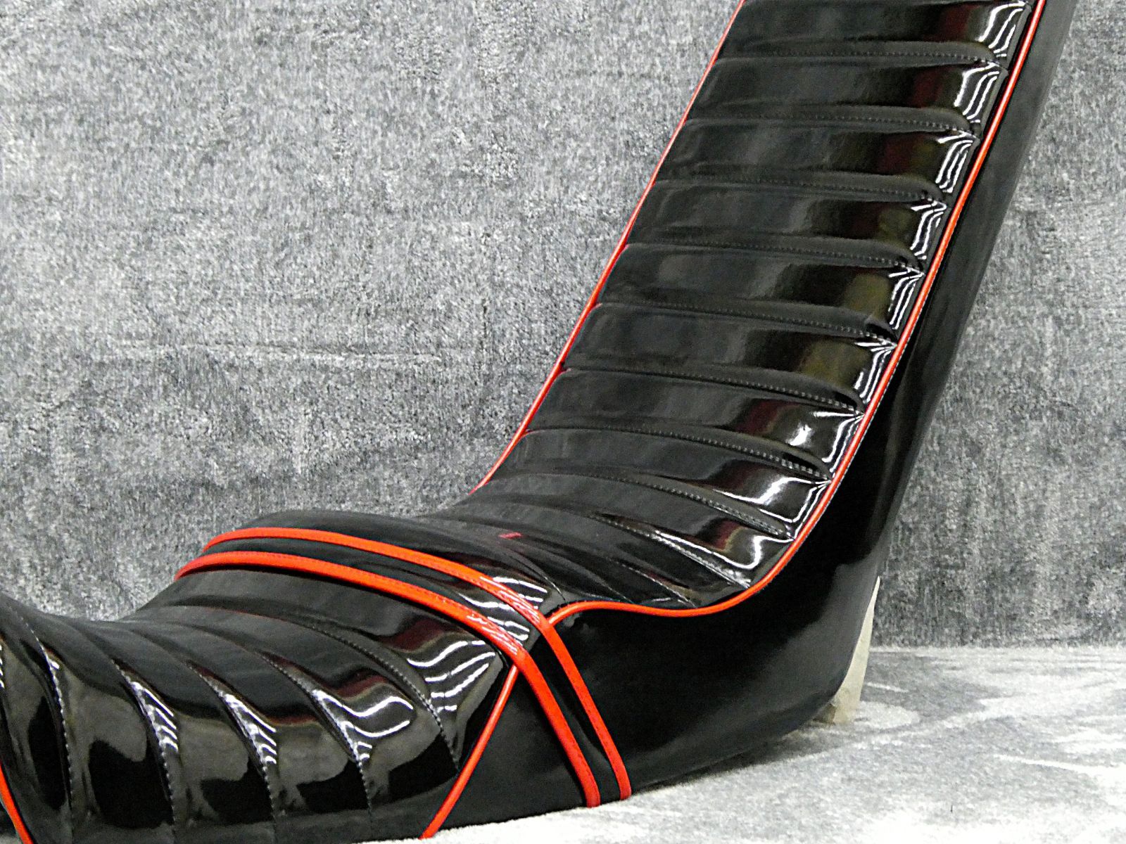 ジェイド250 黒赤エナ 三段シート/ロングシートBLACKブラックJADE黒