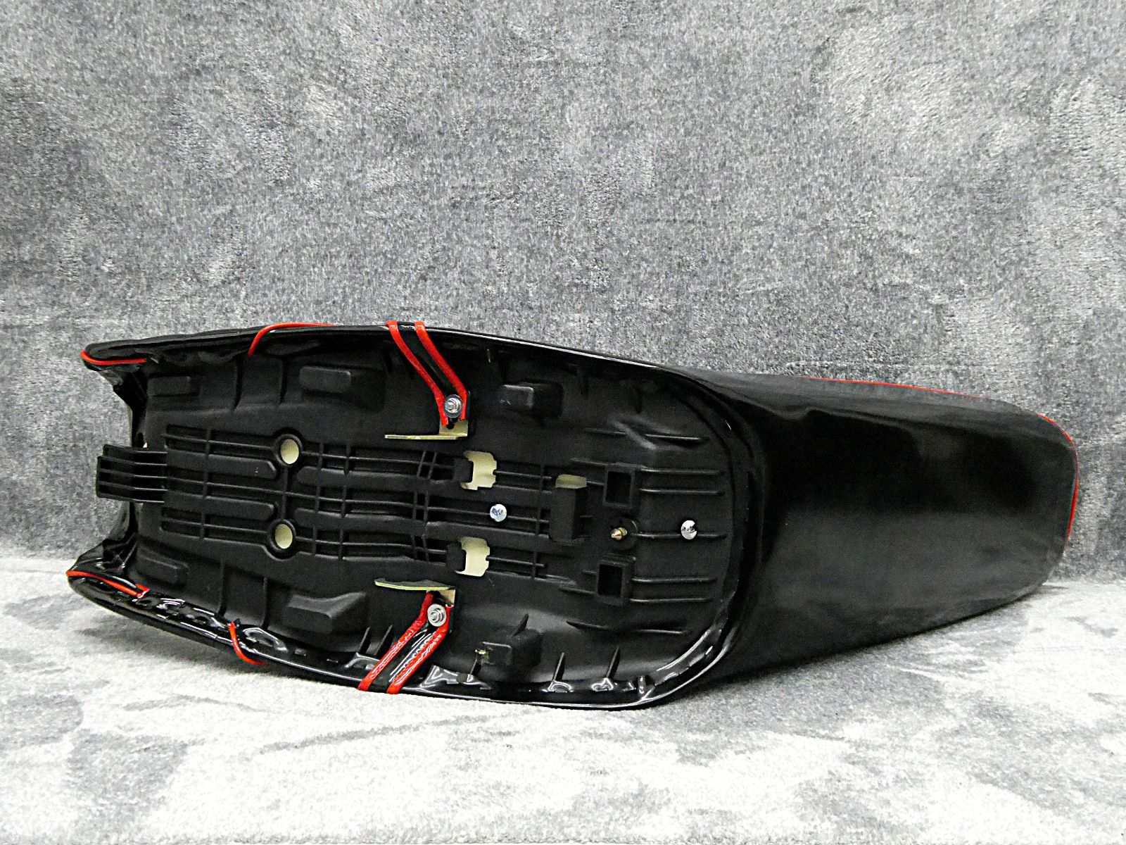 ジェイド250 黒赤エナ 三段シート/ロングシートBLACKブラックJADE黒
