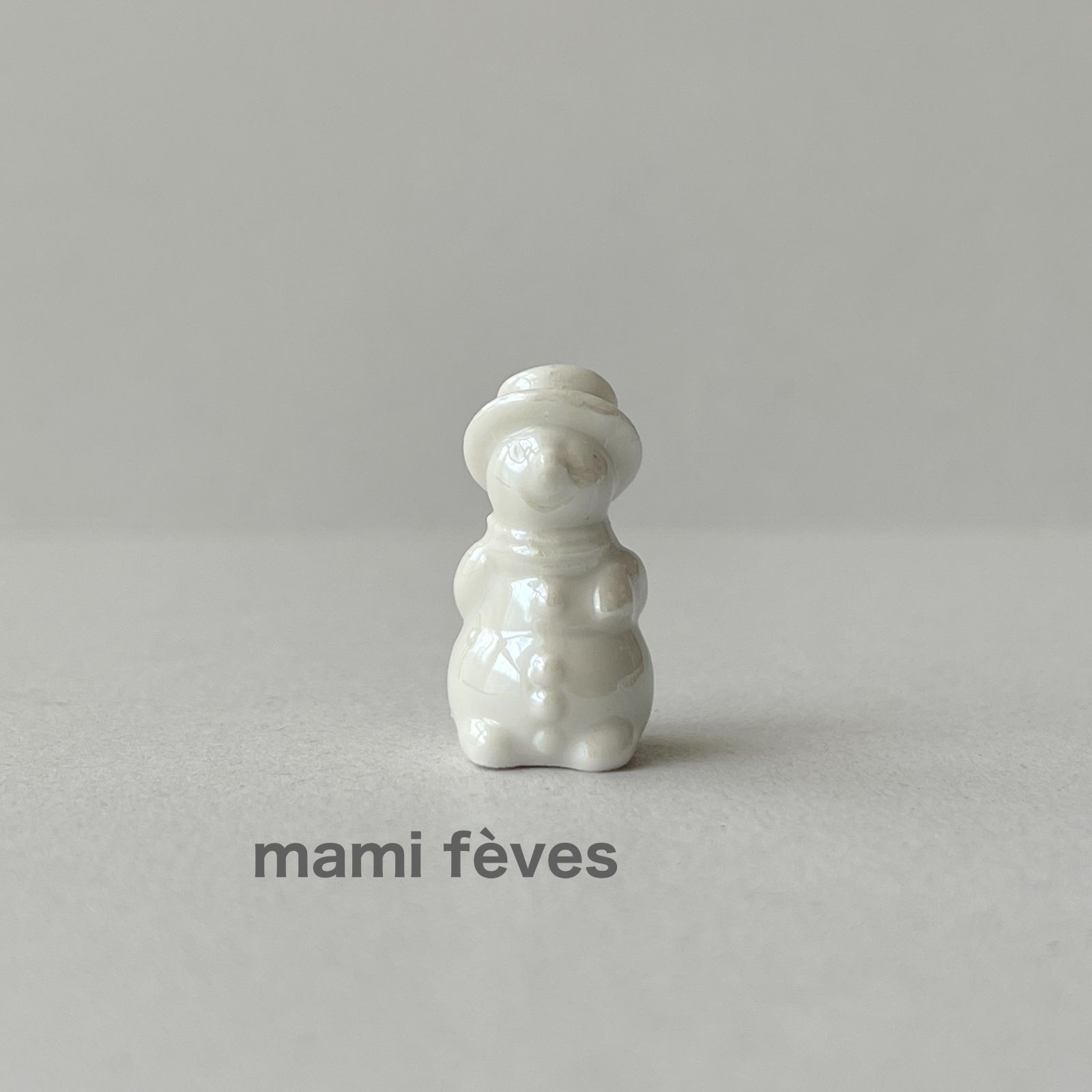 フェーヴ 氷の国の雪だるま⑩ 2022年 フランス フェーブ ミニチュア