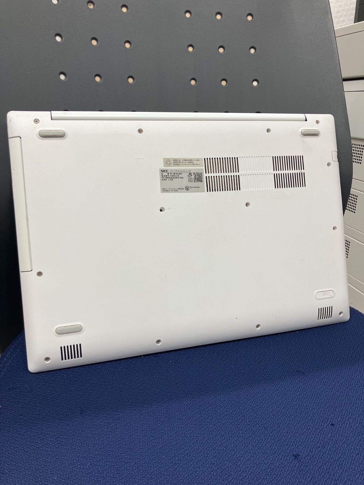 ジャンク NEC Lavie PC-GN186JDAF i7 8550u ジャンク NEC LAVIE PC-GN186JDAF 第8世代 Core i7-8550U CPU @ 1.80