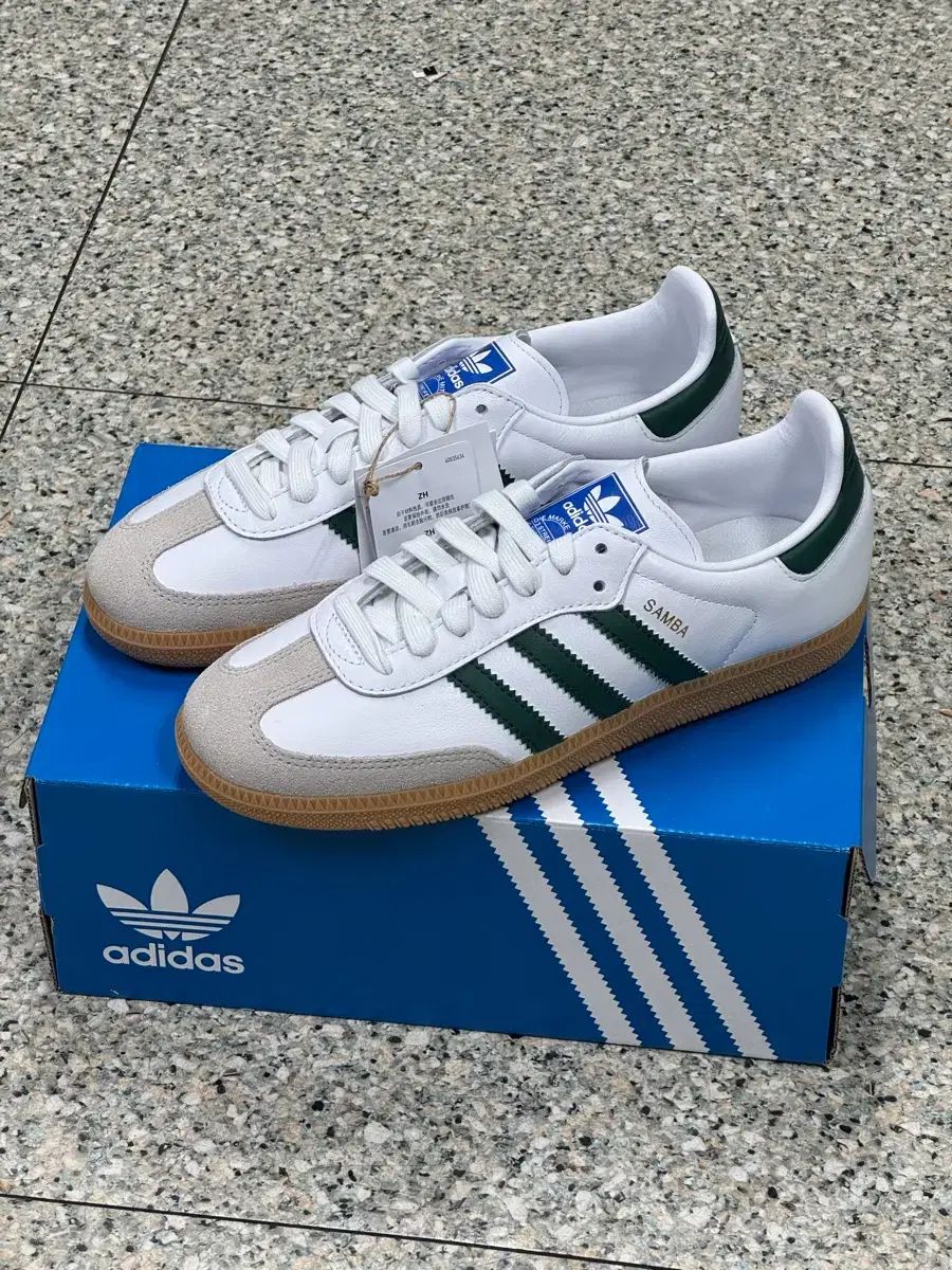 アディダス サンバ og 白緑 ホワイト 235