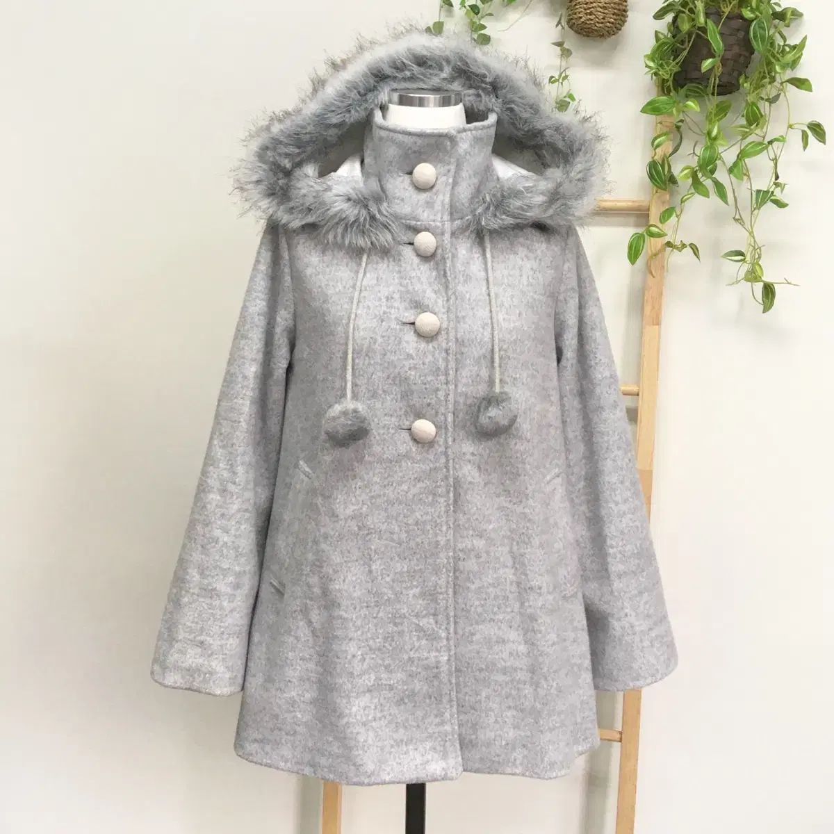 JPN| フードコート 森ガール ポンポンコート 森女系 フードファーコート ケープコート