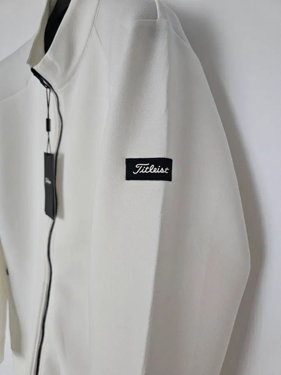 Titleist ジャケットメンズ ジップアップジャケット ホワイト 新品未使用 Titleist タイトリスト 正規品 ウィンドブレーカー フルジップアップ