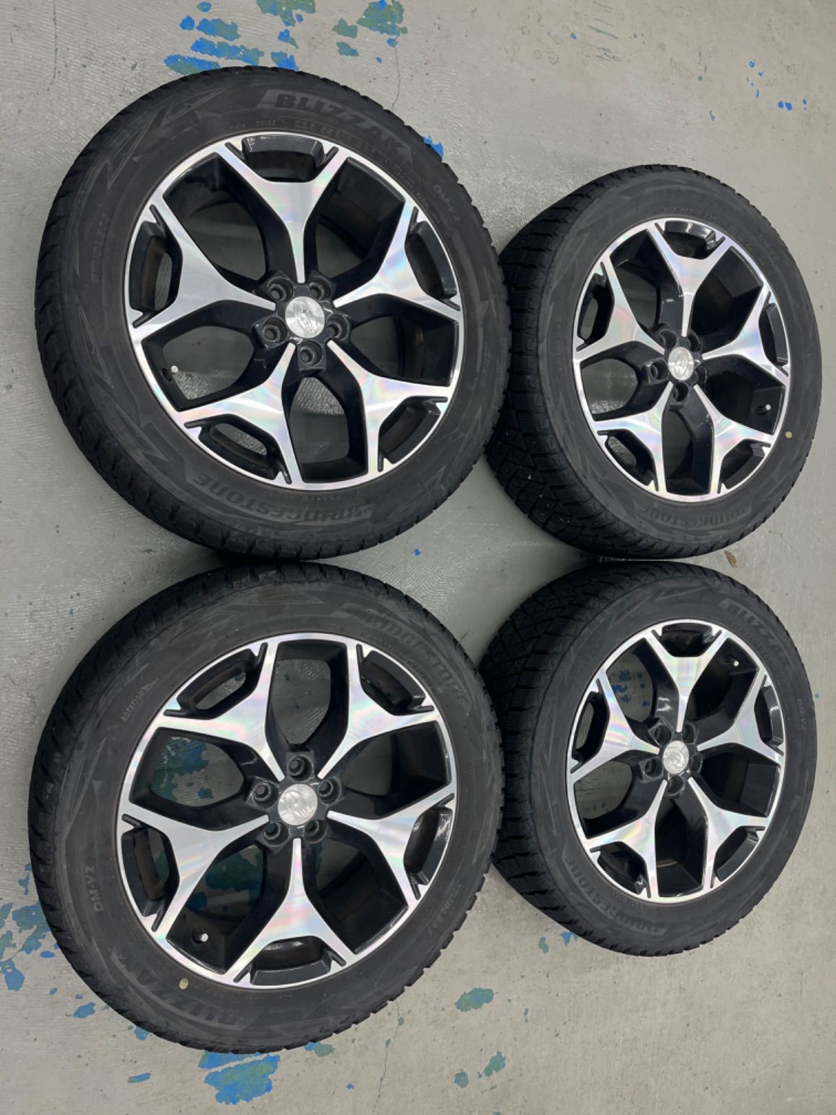 スバルフォレスタースタッドレスタイヤ純正ホイル付225/55R18 - メルカリ