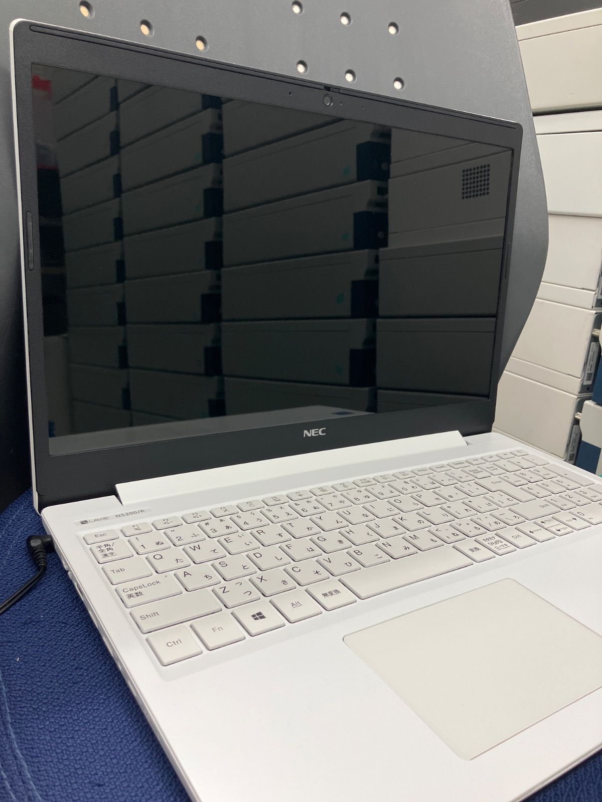 ジャンク NEC PC-NS200R2W-S4 NS200/R Celeron （R）4205U CPU @ 1.80