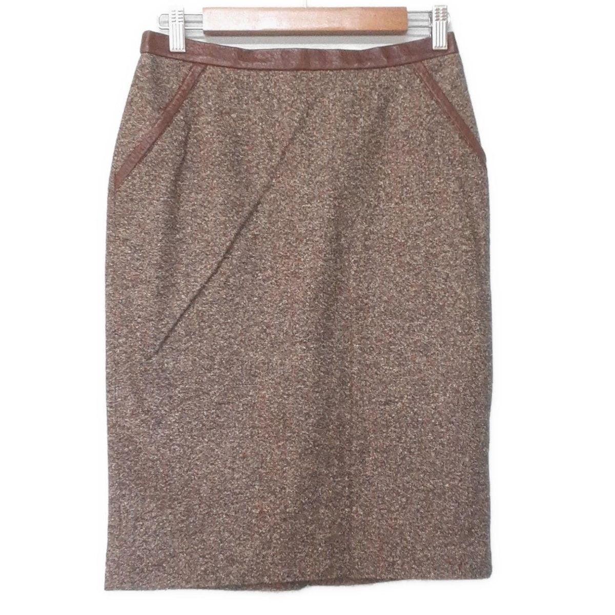 FERRAGAMO/SalvatoreFerragamo(サルバトーレフェラガモ) スカート