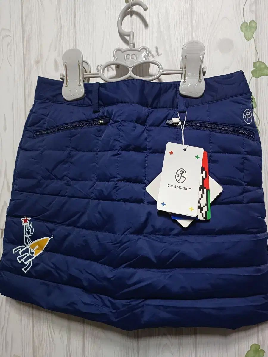 カステルバジャック ゴルフ ダウン ダウンジャケット スカート 25