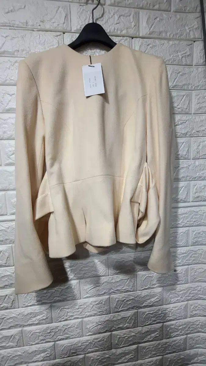 パブリカ アトリエ ウール クロップド - ワイドパンツ