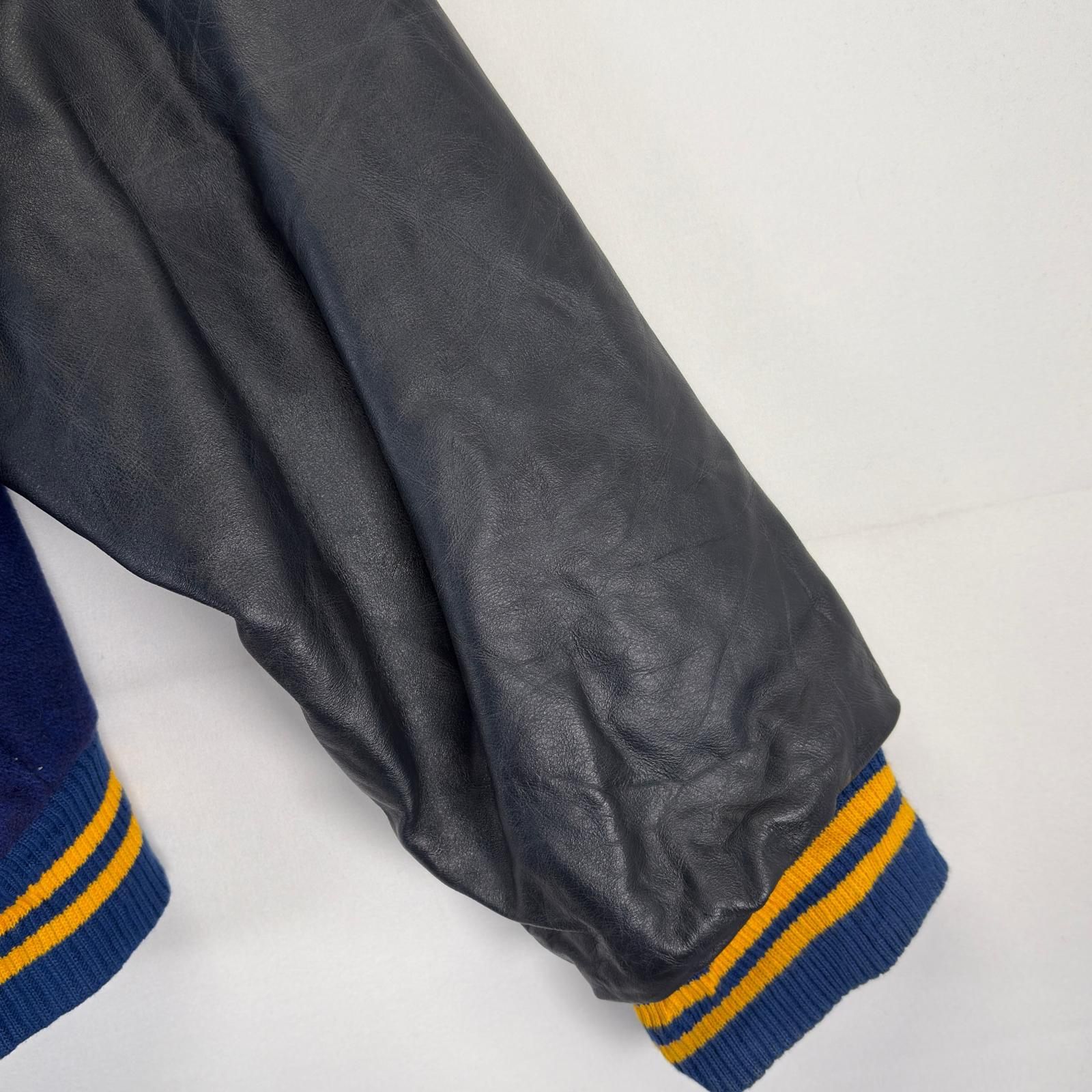 古着 レノック Rennoc USA製 スタジャン ウール ワッペン レザースリーブ 大きいサイズ 刺繍 2XL  ブルー メンズ 古着 レノック Rennoc USA製 スタジャン ウール ワッペン レザー