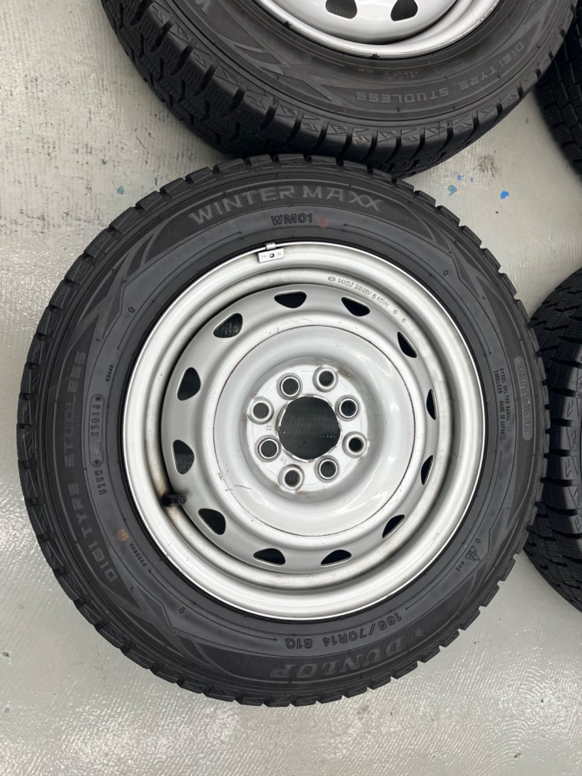  トヨタアクアスタッドレスタイヤ165 70 R 14 14インチ タイヤ ホイールセット