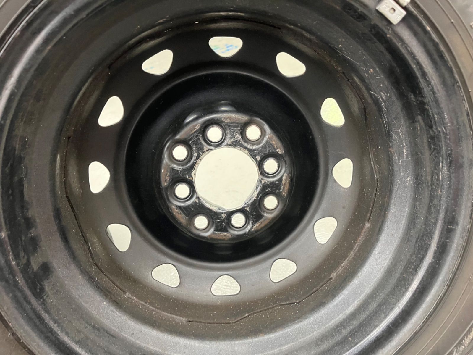 トヨタアクアスタッドレスタイヤ165