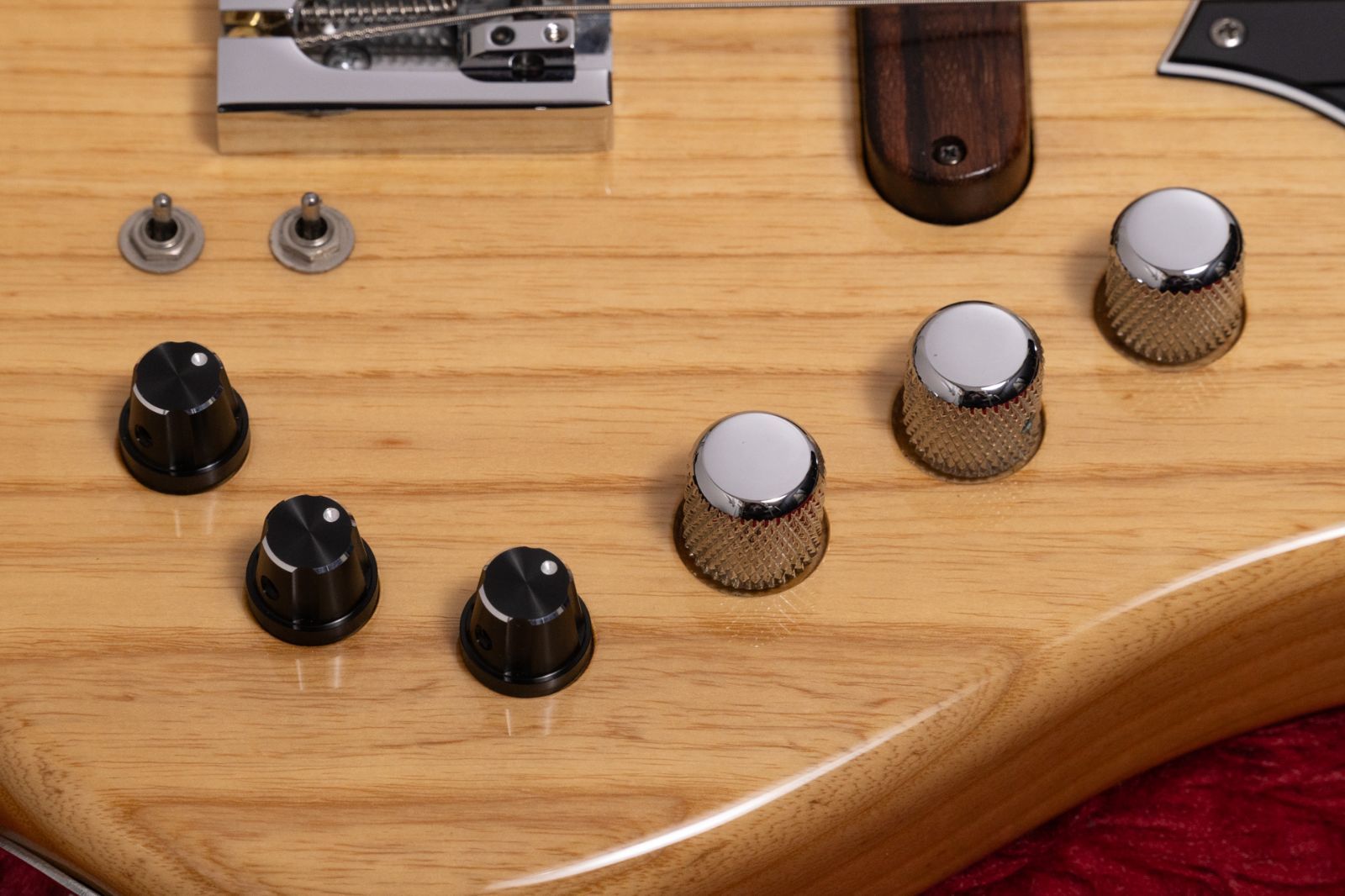  Xotic XJ 1 T NAT 2014 4 750 kg J 1170 GIB横浜 エレキベース ベース