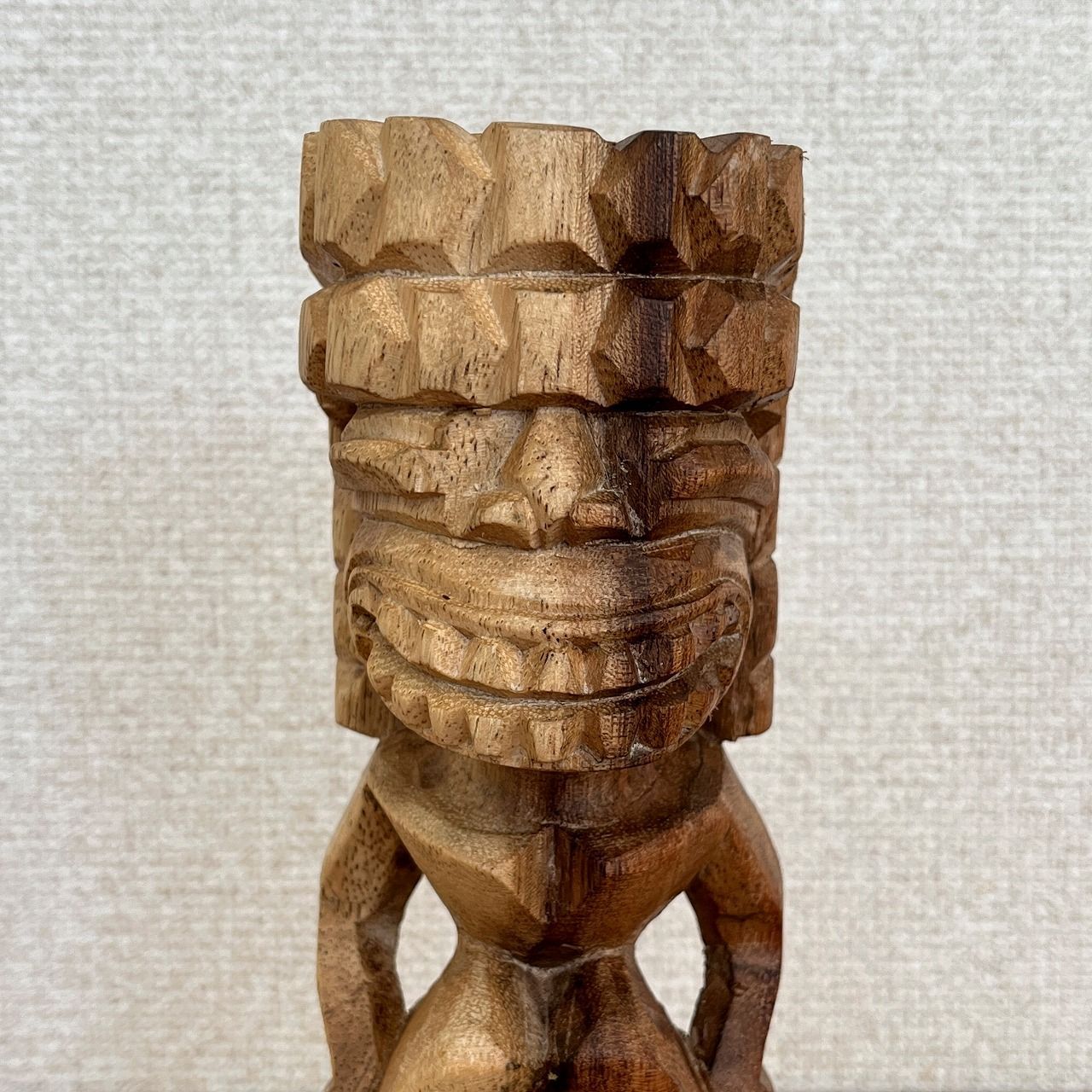 ティキの木彫りの置物 カナロア TIKI KANALOA 20cm ナチュラル 木製
