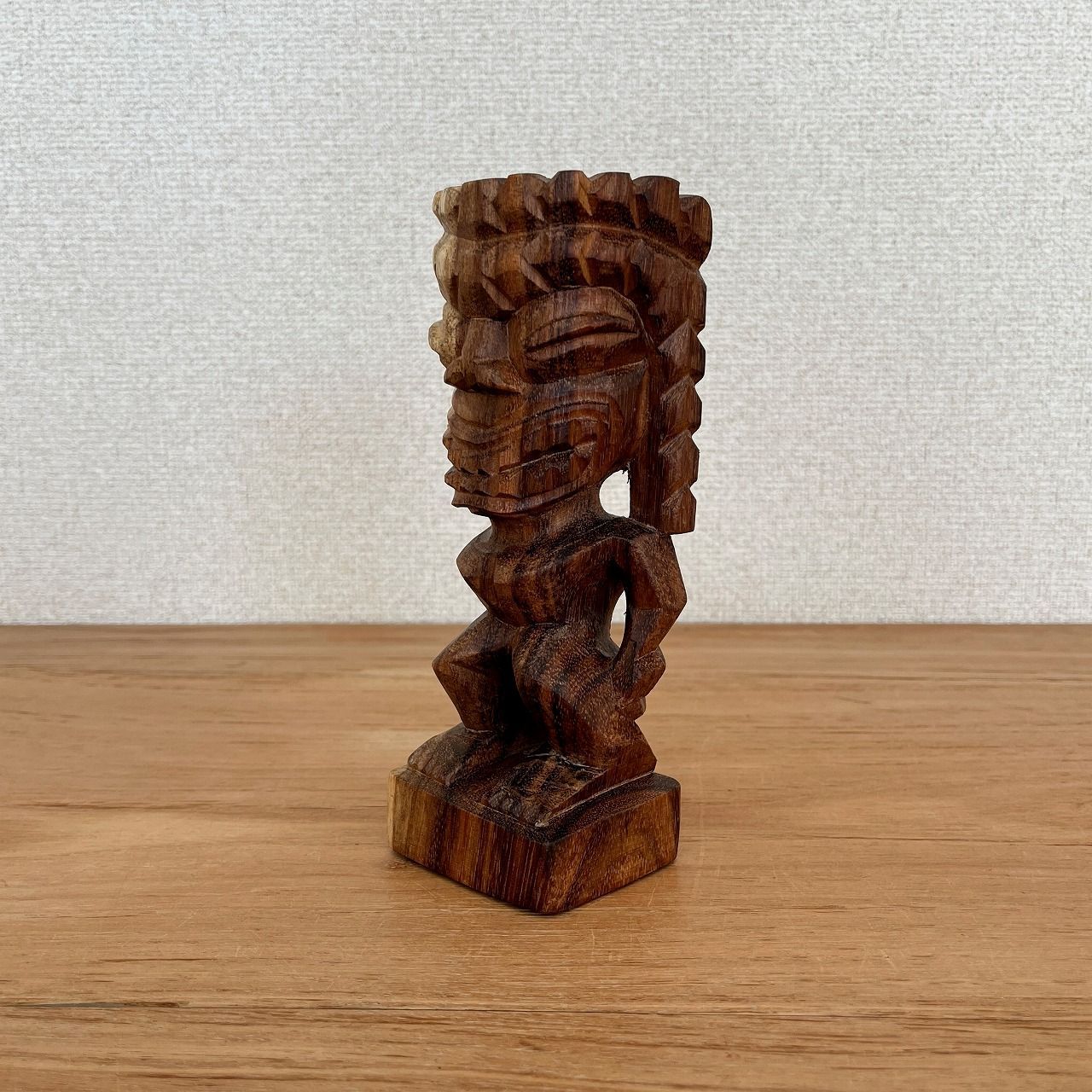 ティキの木彫りの置物 カナロア TIKI KANALOA 20cm ナチュラル 木製 