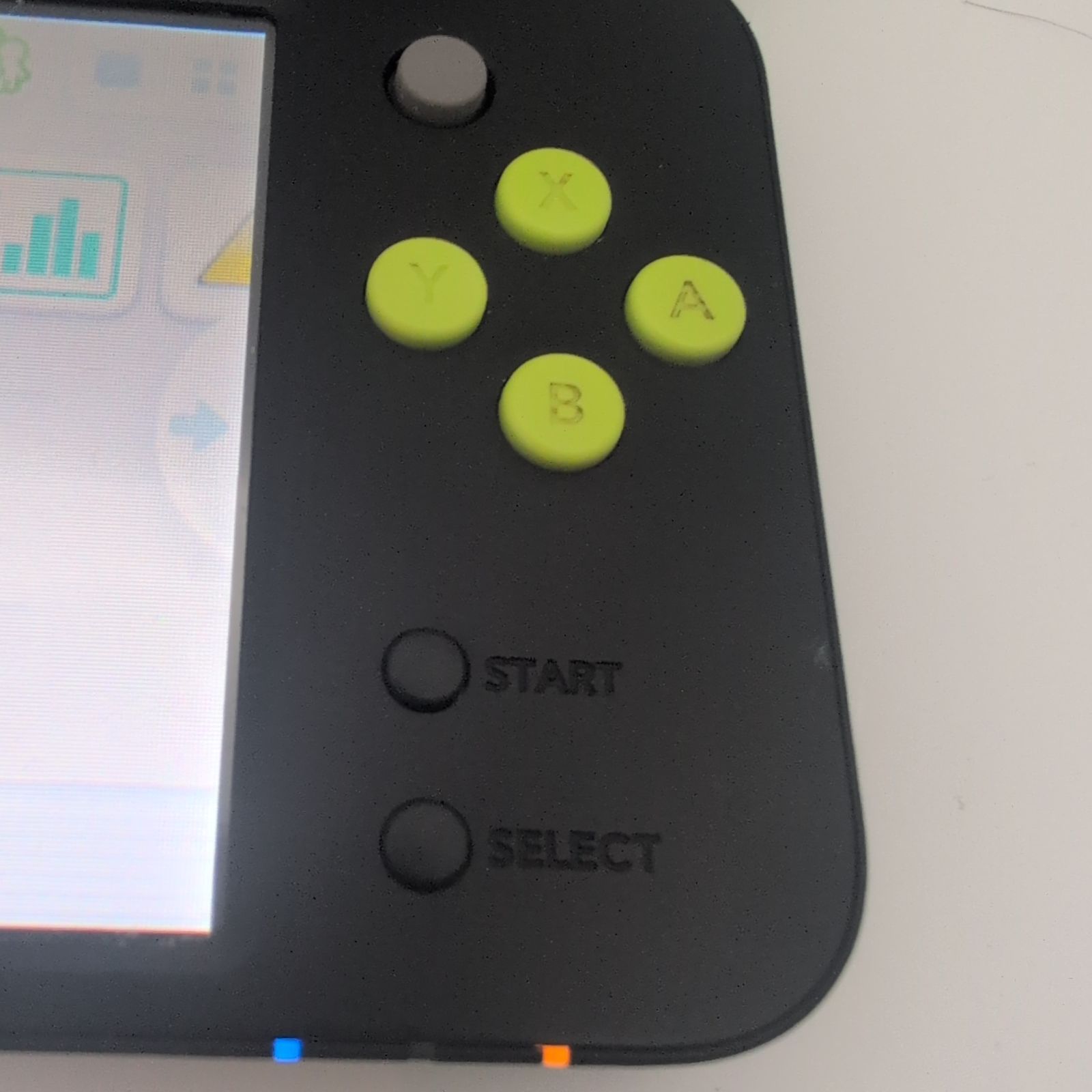 Newニンテンドー2DS LL ライムブラック 285 - メルカリ