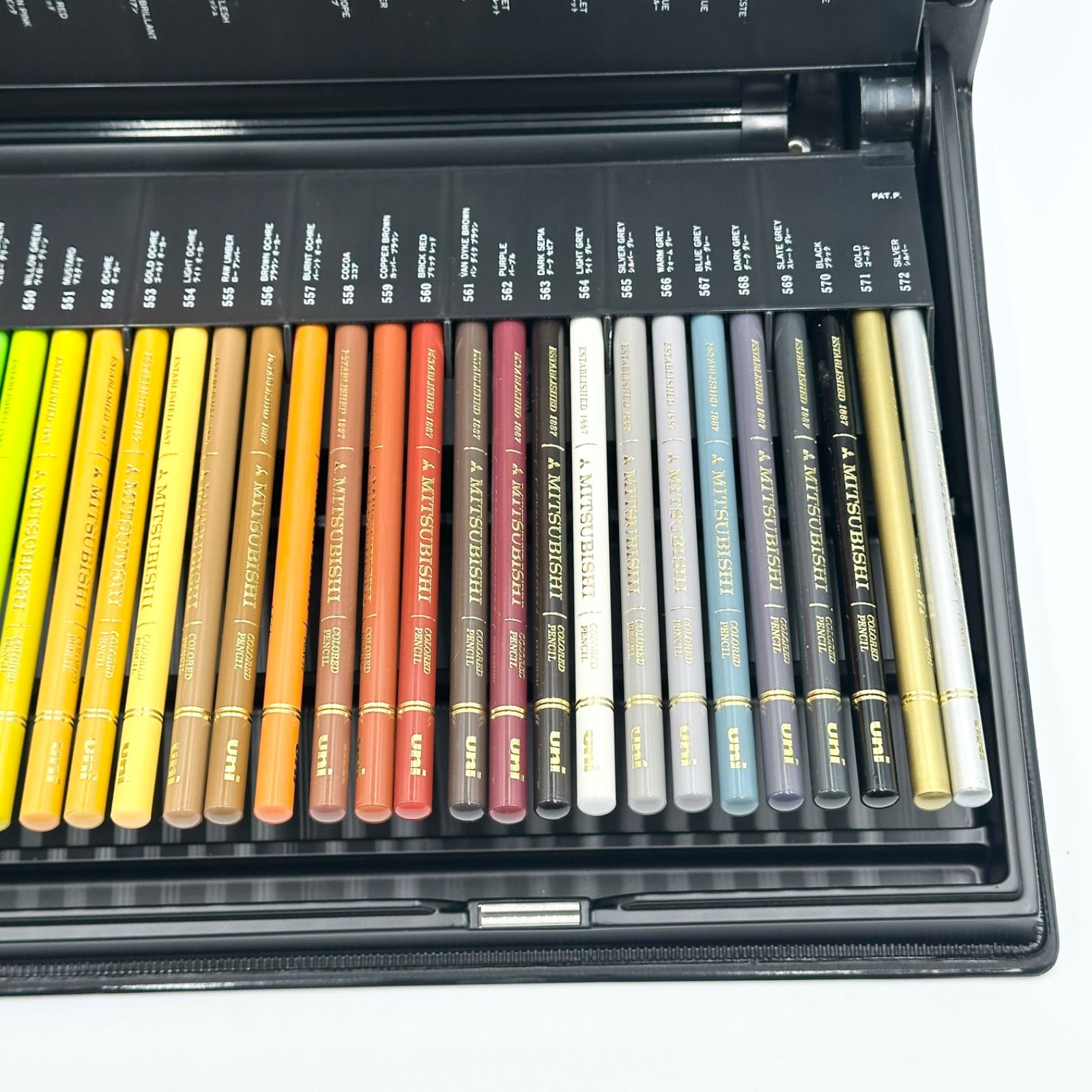 未使用品✨️】三菱鉛筆 色鉛筆 ユニカラー 72色 - メルカリ