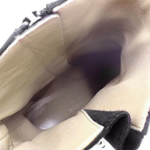 ショートブーツ