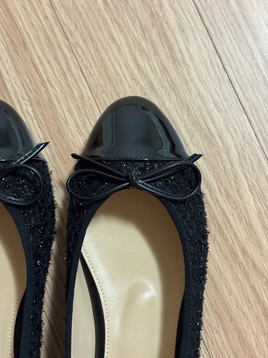 シエ SIE ツイード フラット Tweed Bella 230 黒