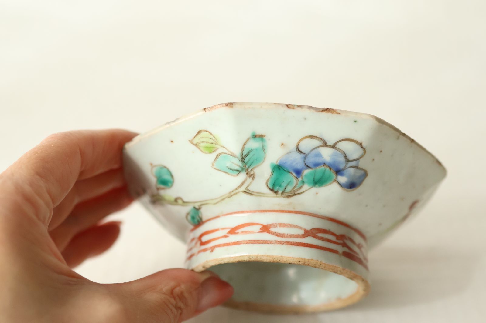 中国美術 松石緑釉粉八角高台皿 中国19-20世紀 骨董（茶壷はイメージ