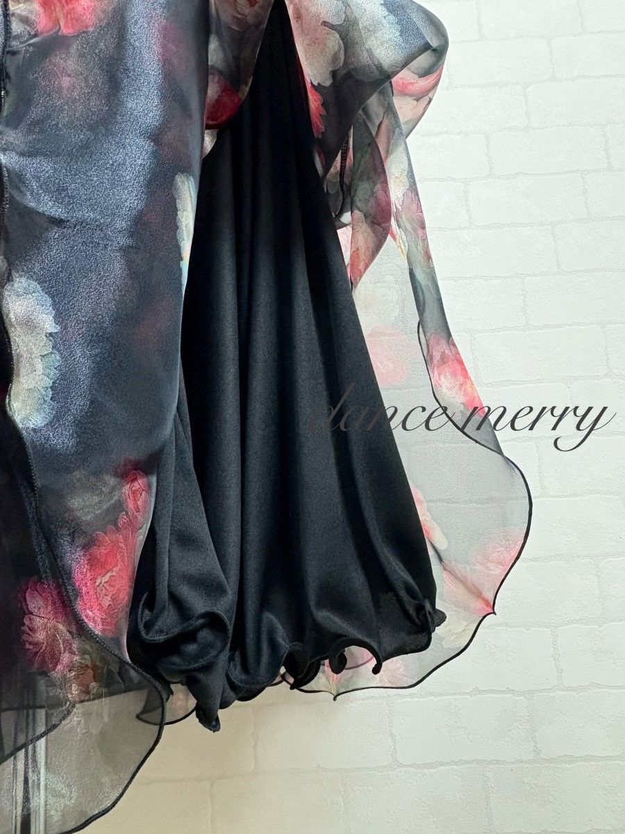 新品　豪華　社交ダンス　黒　赤　ベージュ　スカート　花柄　パーティ　4275 新品 豪華 社交ダンス 黒 赤 ベージュ スカート 花柄 パーティ 4275