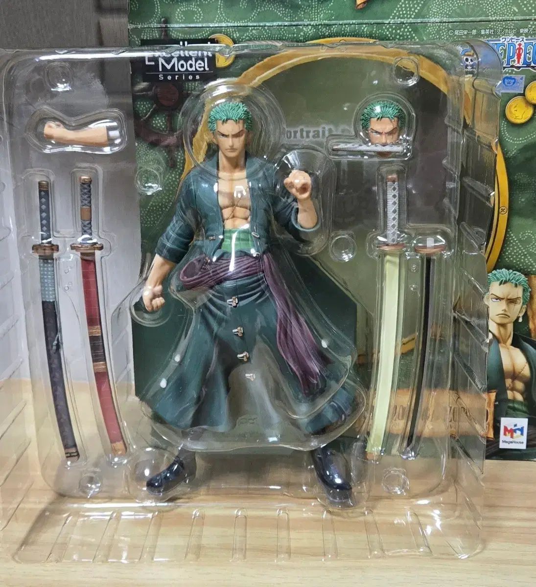 開封 ONE PIECE POP SA ゾロ フィギュア - メルカリ