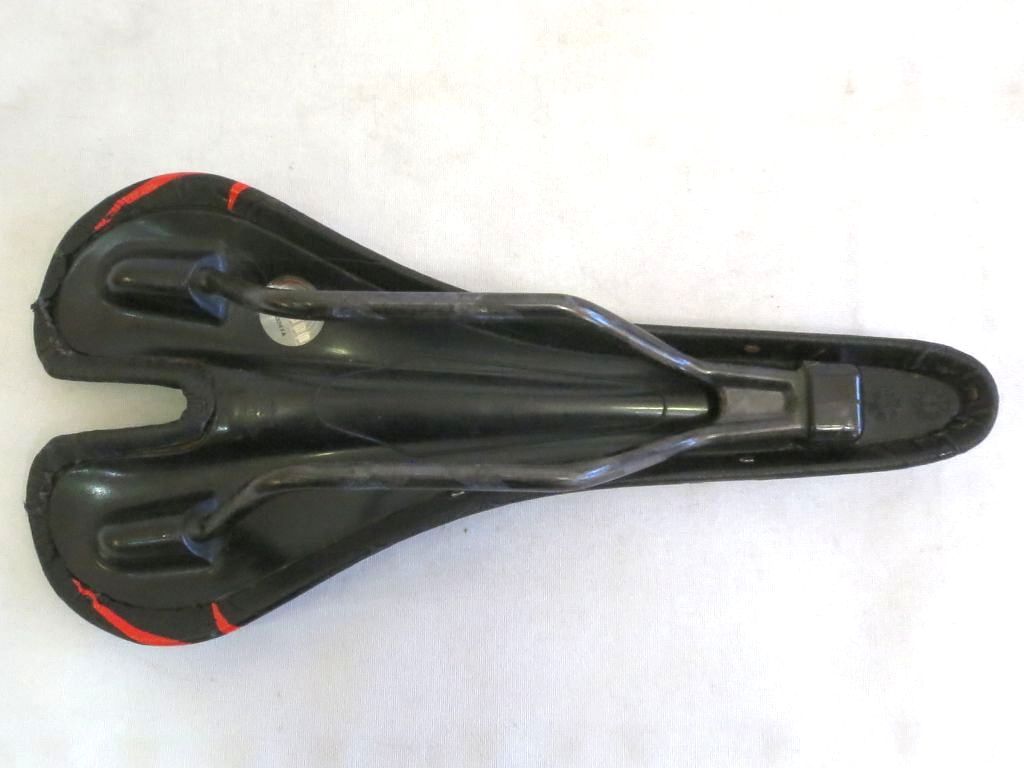 自転車 【228301】selle san marco サドル セラ サンマルコ アスピデ 