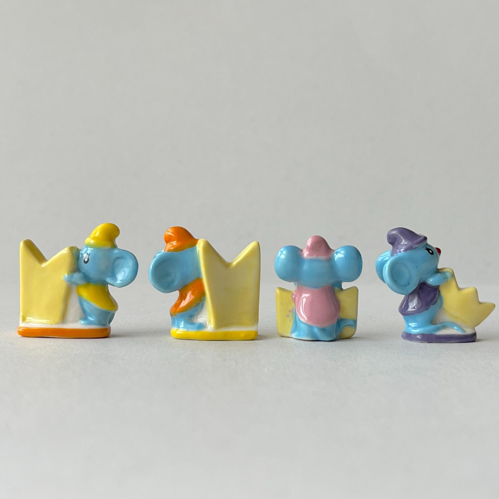 フェーヴ ハローキティのエピファニー 2025年 フランス フェーブ