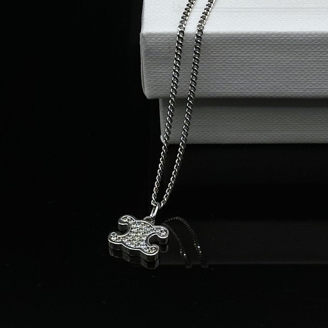 極美品】Celine トリオンフ ラインストーン ネックレス - メルカリ