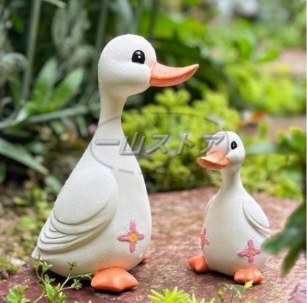 アヒルと水鉢のオーナメント アヒルと水鉢のオーナメント