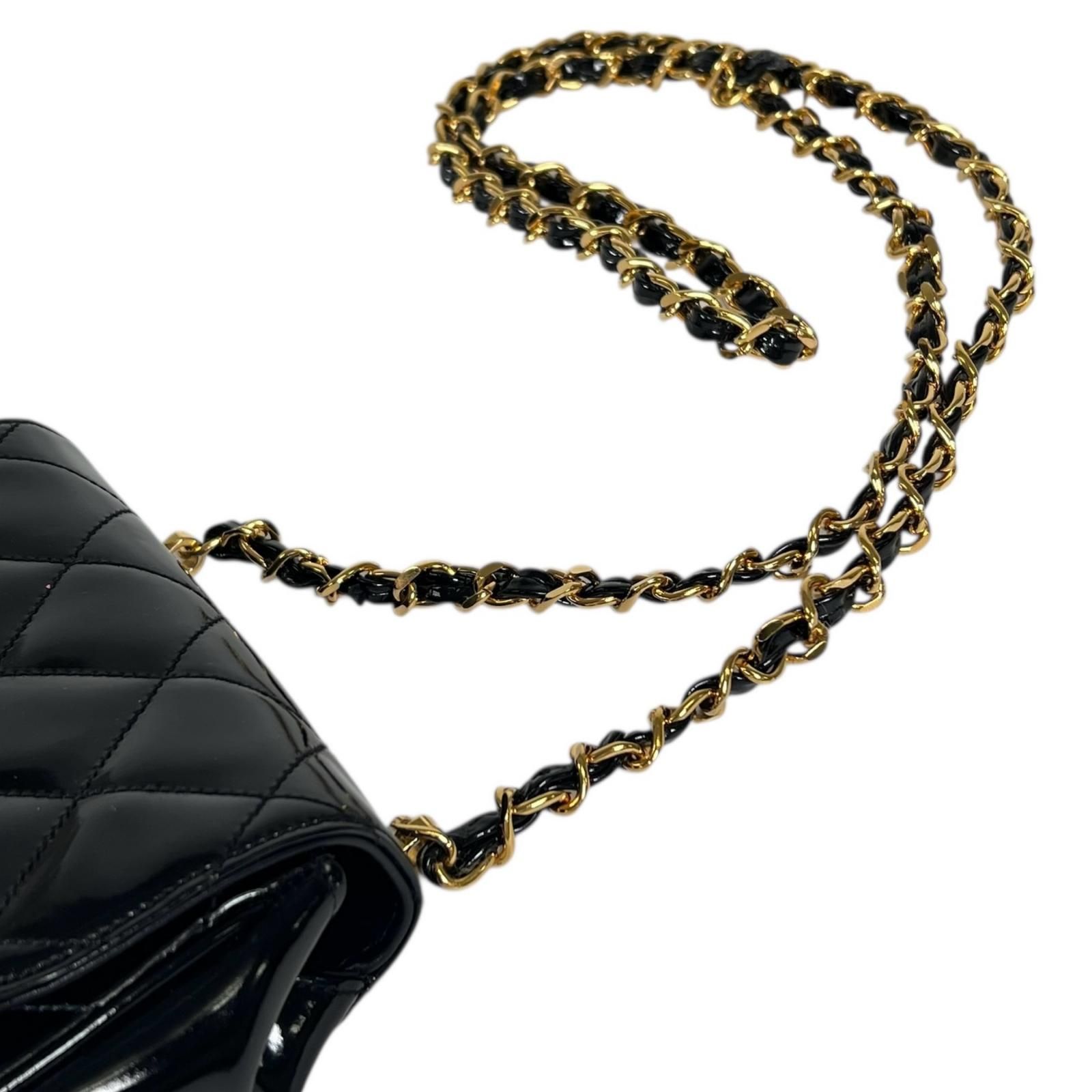 美品 CHANEL シャネル ﾏﾄﾗｯｾ 2368428 ショルダーバッグ エナメル