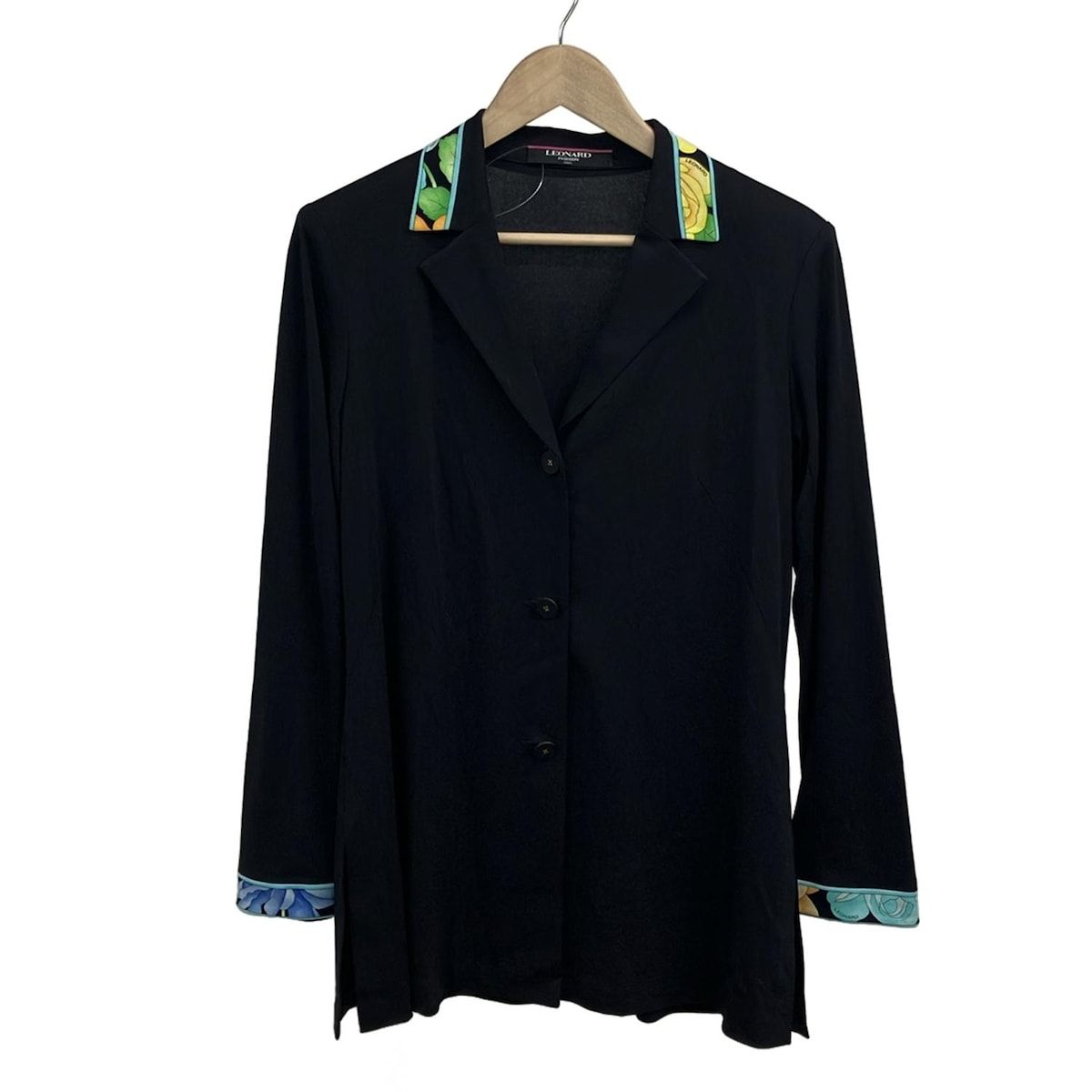 LEONARD(レオナール) ジャケット サイズLL レディース - 黒×ライト