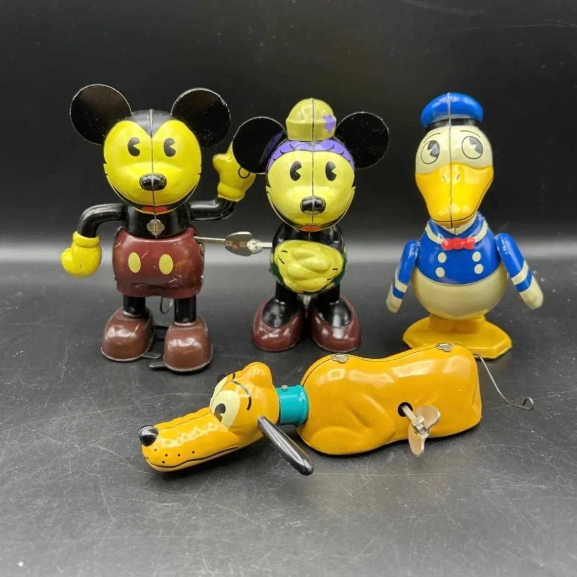 2026年最新】ディズニー ブリキ ヤングエポックの人気アイテム - メルカリ