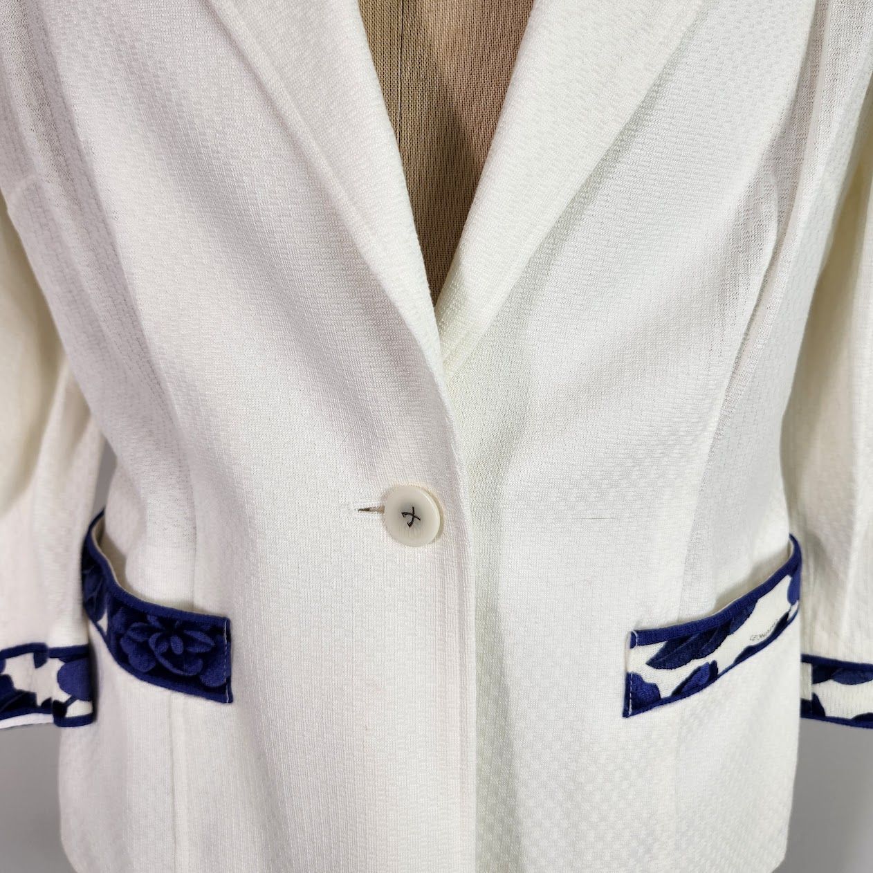 LEONARD レオナール ジャケット 11AR ホワイト 花柄トリム 日本製