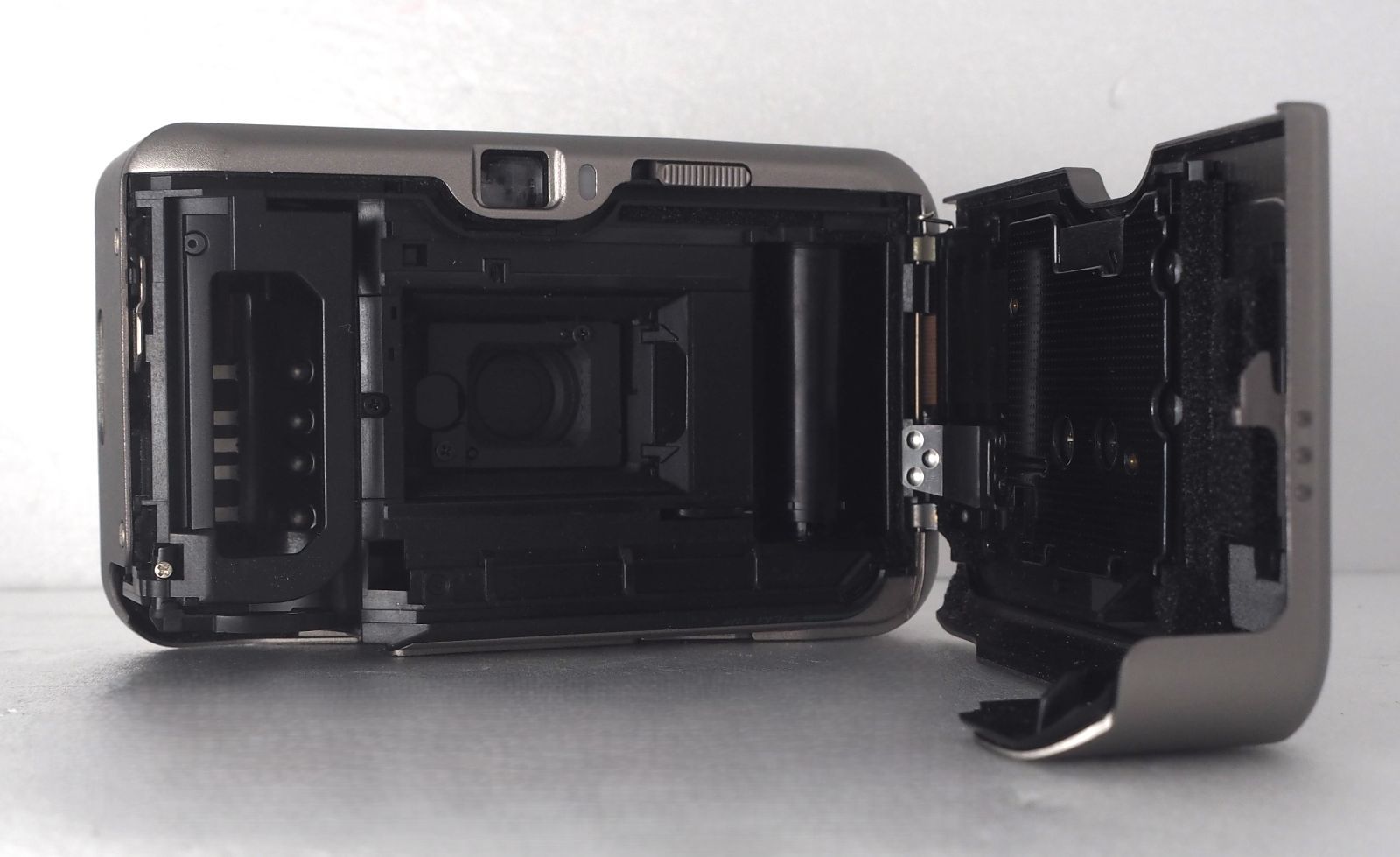  CARDI mini TIARA 動作保証 *ZF 15 コンパクトカメラ(フィルム) フィルムカメラ