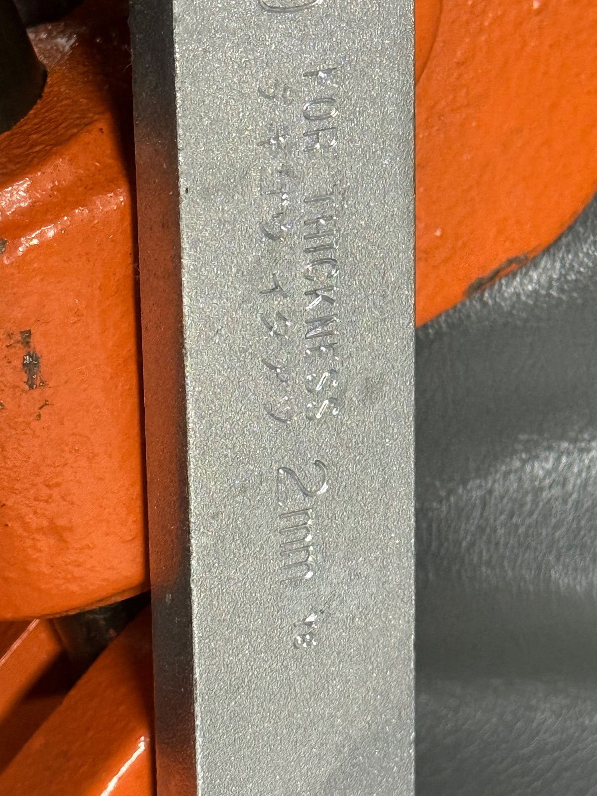 適合板厚は鋼板で2.0